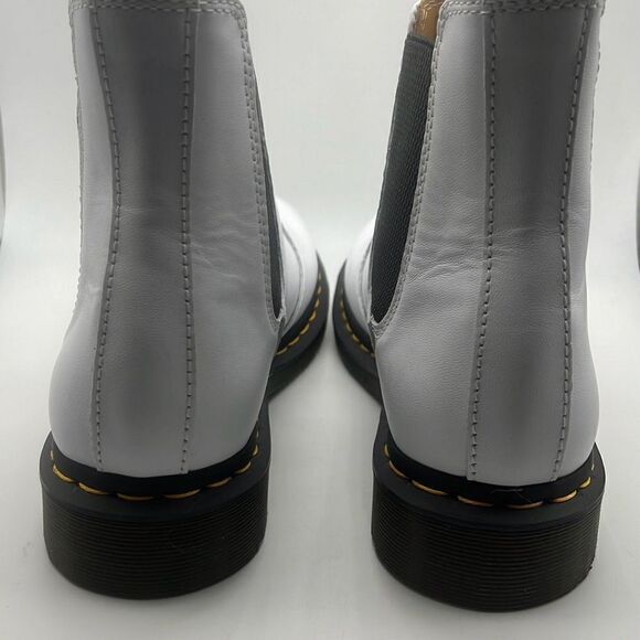 Dr. Martens Women's 2976 Chelsea Boot Leather Boots- NWB- Women Size 9 | Eur 41 - Picture 7 of 10